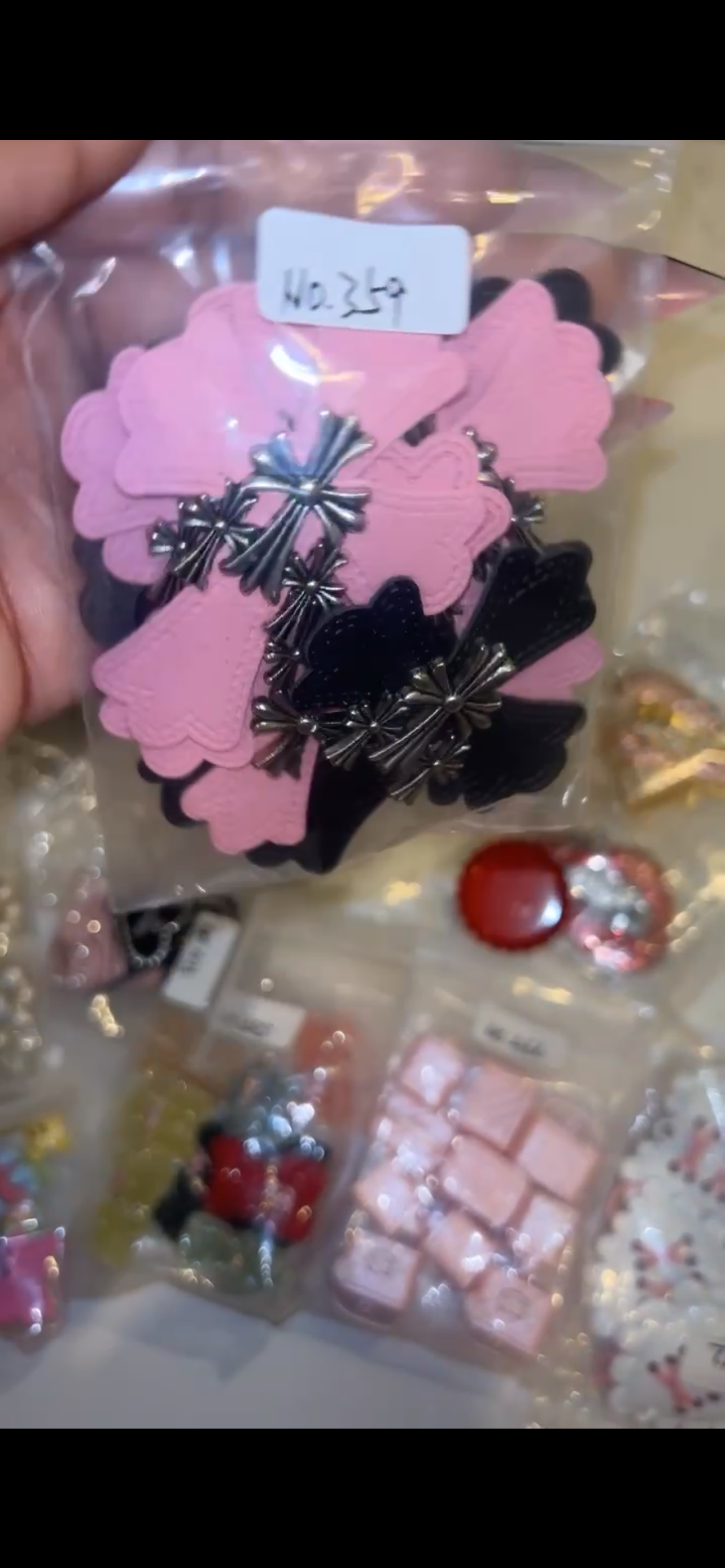 Charm mix