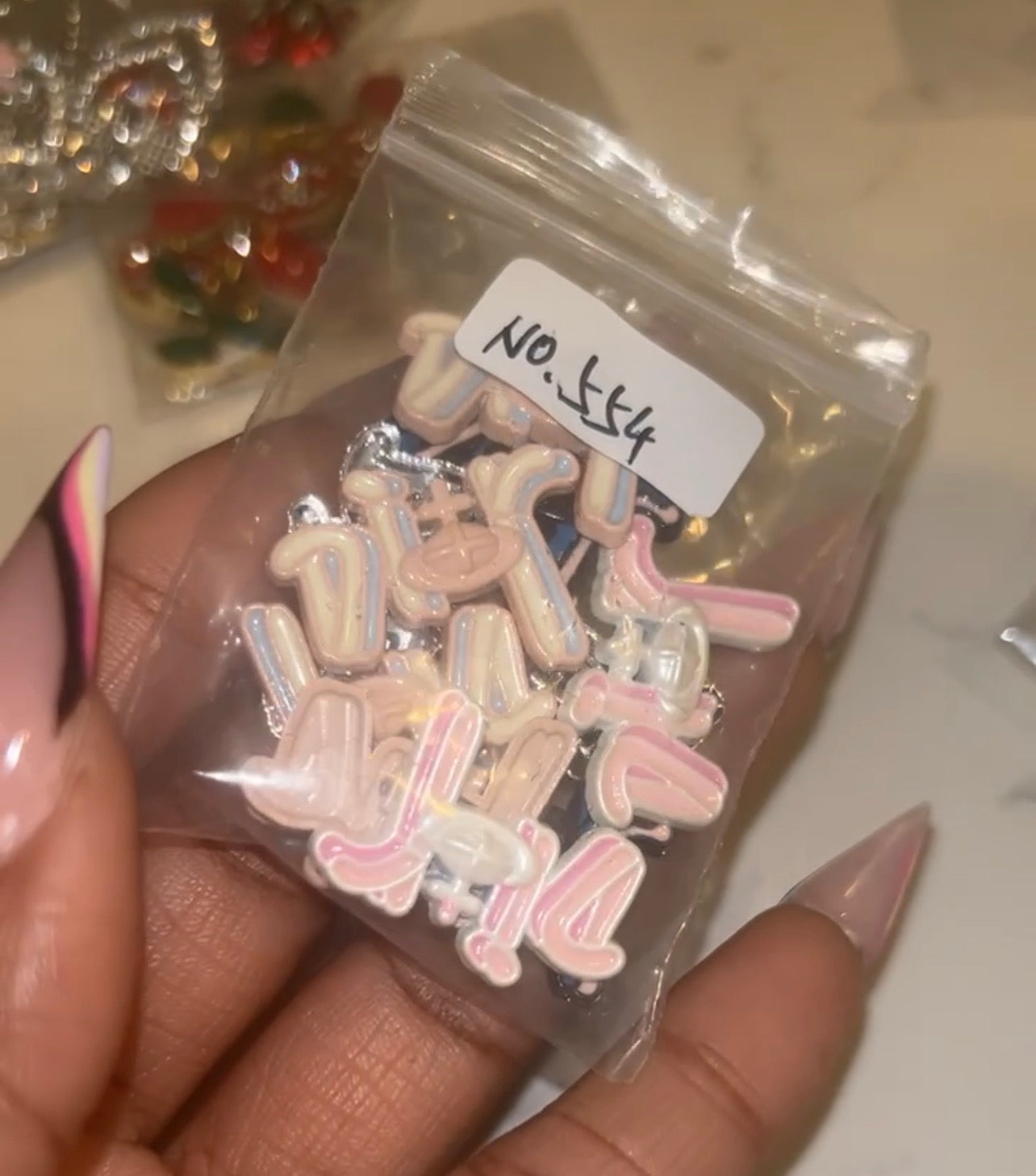 Charm mix
